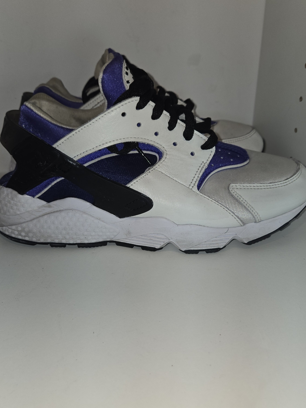 Nike White, Purple and Black Men's Sneakers